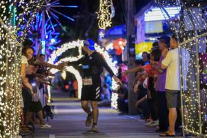 BIB: 5622
                            <button type="button" onclick="openModal(24875122)" class="btn btn-primary btn-sm float-right btn-popup" data-toggle="modal" data-target=".modal-high-quality">
                        <i class="fas fa-shopping-cart"></i> Add to Cart
                    </button>
                                            <button type="button" onclick="isThisMe(24875122, true)" class="btn btn-success btn-sm float-right btn-popup btn-isme hidden" data-toggle="tooltip" data-placement="bottom" title="นี่คือรูปของคุณใช่ไหม คลิกที่นี่เพื่อเอาเข้าอัลบั้ม">
                        <i class="fas fa-plus"></i> Add to album
                    </button>
                    <button type="button" onclick="isThisMe(24875122, false)" class="btn btn-warning btn-sm float-right btn-popup btn-isnotme hidden">
                        <i class="fas fa-ban"></i> Remove from album
                    </button>